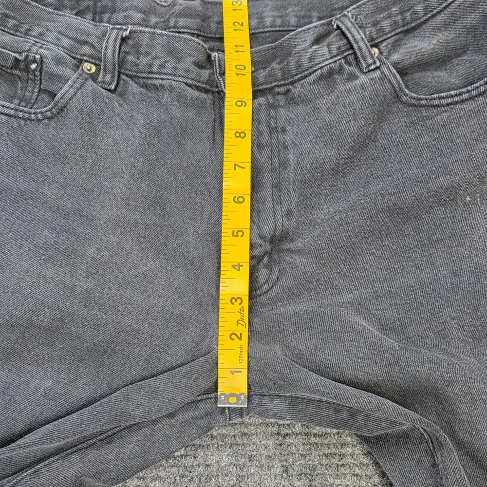 Levi's 501 Original Fit Straight Leg Jeans Men's Size 38x32‎ Black Wash Denim